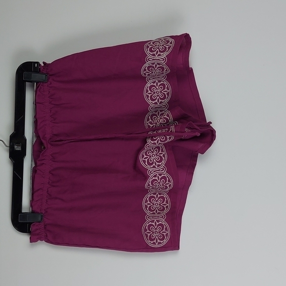 Embroidered Shorts by About A Girl, size 1 - Picture 1 of 7